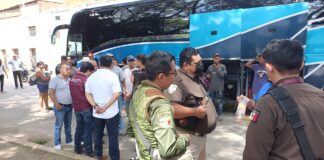 Migrantes rechazan apoyo de techo y comida a su paso por Oaxaca de Juárez