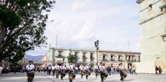 Inculca IEBO valores cívicos a través de exhibición de escoltas
