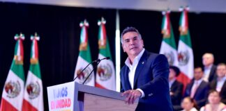 Llega Alejandro Moreno a España para presentar el Frente Amplio ante la comunidad internacional