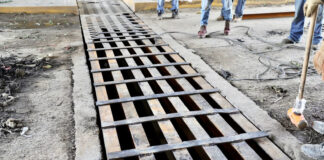Realiza Soapa reparación de rejilla pluvial en riberas del río Atoyac