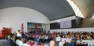 Con millonaria inversión en salud, caminos y cultura, llega el desarrollo a Zimatlán de Álvarez