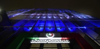 Ilumina PRI sede nacional con los colores de la bandera de Israel