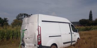 Recupera Policía Vial Estatal vehículo mercantil con reporte de robo