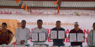 Arrancan IEEA y Coreturo programa Alfabetización para el Bienestar en Valle Nacional