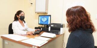 Pide SSO a mujeres autoexplorarse para prevenir el cáncer de mama