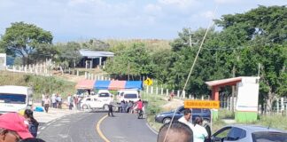 Pobladores de Jamiltepec exigen el regreso de la oficina de la Fiscalía.