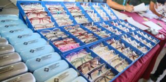Entregan Sistema DIF Oaxaca y Beneficencia Pública cerca de 3 mil apoyos a personas con discapacidad y adultas mayores