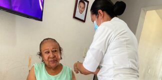 Inicia IMSS Oaxaca vacunación contra COVID-19 en sus Unidades Médicas