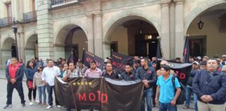 Con protesta, MOID entrega pliego petitorio en Palacio de Gobierno