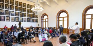 Paco Villarreal maestro de la perversión y corrupción, señala el gobernador Salomón Jara.