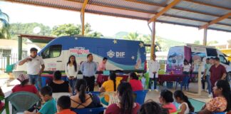 Brinda Caravana de Unidades de Cuidados DIF cerca de 8 mil atenciones de salud y servicios en la Costa