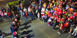 Una extraordinaria celebración de posada se vive en la Diverti Navidad