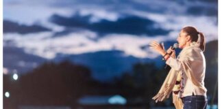 Claudia Sheinbaum llamó a fortalecer la unidad de la 4T a 124 mil personas del sureste de México durante su precampaña en 2023