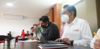 Capacitan al personal de salud para identificar y reducir la mortalidad materna en Oaxaca