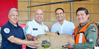 Entrega Gobierno del Estado equipos de protección contra incendios a elementos del Hangar Oficial