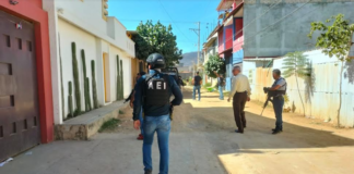 FGEO detiene a dos personas tras agresión a elementos de la AEI en San Jacinto Amilpas