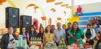 Con entrega de apoyos, DIF Oaxaca impacta en la calidad de vida de habitantes de los Valles Centrales