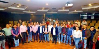 Logran acuerdos empresas de transporte a la costa oaxaqueña