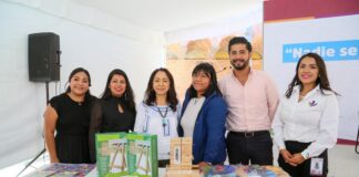 Entrega DIF Oaxaca kits de material para clubes de Personas Mayores