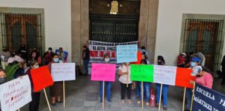 San Pedro el Alto toma Palacio de Gobierno y Ciudad Administrativa para exigir solución a conflicto agrario