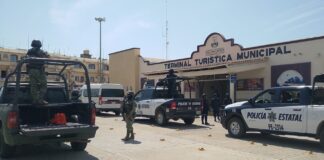 Aseguran a 10 personas migrantes en la Costa