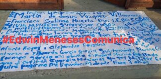 En el Istmo, con manta acusan corrupción de Martín Vásquez Villanueva