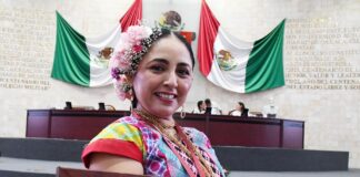 Entrega Congreso la medalla “Álvaro Carrillo” a la cantautora oaxaqueña Patricia Alcaraz