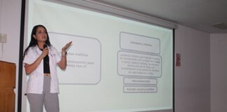 Personal de salud se capacita para fomentar una lactancia exitosa