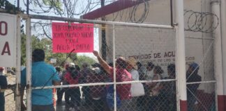 Colonos de la Joya protestan en Soapa para exigir agua