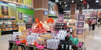Llegan productos oaxaqueños a 80 tiendas de La Comer en todo el país