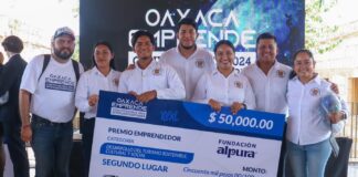 Destaca estudiantado de la UTVCO en concurso Oaxaca Emprende 2024