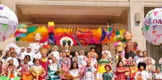 Presentan programa de la Guelaguetza 2024, en Ciudad de México