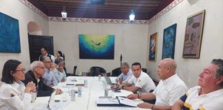 Coordinan acciones para reducir riesgos por uso de pirotecnia en Oaxaca