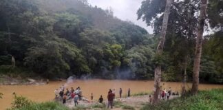 Localizan sin vida a estudiante en río Atoyaquillo