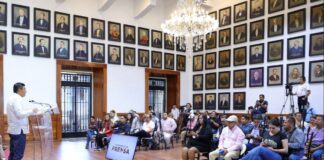 Felicita Gobernador del Estado de Oaxaca a las y los periodistas en el marco del día de la Libertad de Expresión