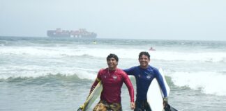 Surfistas oaxaqueños se cuelgan 22 medallas en Conade 2024