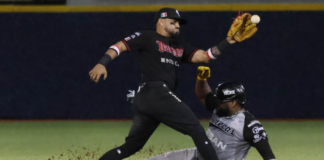 Guerreros y Olmecas dividen triunfos en doble cartelera
