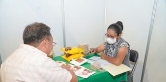 Impulsa Sedeco presencia de Mipymes oaxaqueñas en tiendas Chedraui