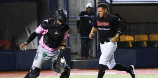 Guerreros se adelanta en los playoffs