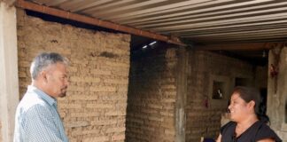 Mejoran calidad de vida de 100 familias de San Miguel Tilquiápam