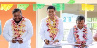 Inaugura Gobernador Salomón Jara aulas educativas en Juchitán de Zaragoza