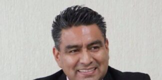 Renuncia Donovan Rito García al PRI