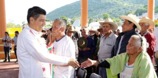 Destina Gobierno de Oaxaca cerca de 5 mdp para transformar la realidad de San Lorenzo Albarradas