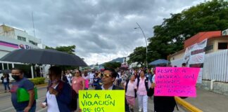 Protestan empleados del Hospital Civil para denunciar falta de insumos