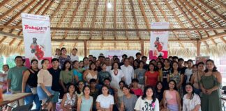 Concluyen con éxito los talleres de formación para el trabajo artístico en Puerto Escondido