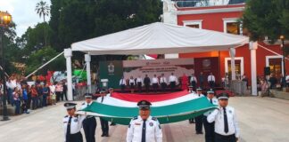 Participan Policía Vial Estatal y Policía Estatal en Arriamiento de la Bandera