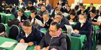 Capacitan a personal de Salud para prevenir embarazos en adolescentes