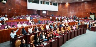Aprueban cambios en Comisiones Permanentes del Congreso local