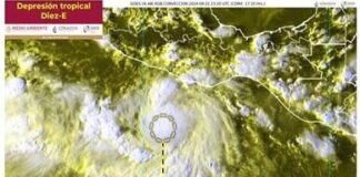 Depresión Tropical Diez-E se mantiene estacionaria frente a las costas de Oaxaca