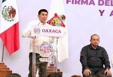 Jara escuchó al pueblo pobre y recuperó los autobuses retenidos por milicianos de CENEO